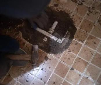 桓台卫生间漏水维修公司为您分享下卫生间渗水如何处理及注意事项